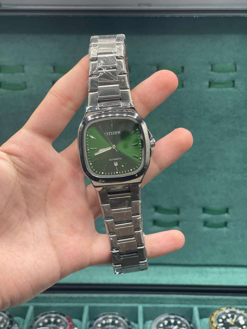 CTN All-Steel Square Emerald Green Dial Watch — Cushion Case + Oyster Bracelet Premium Edition