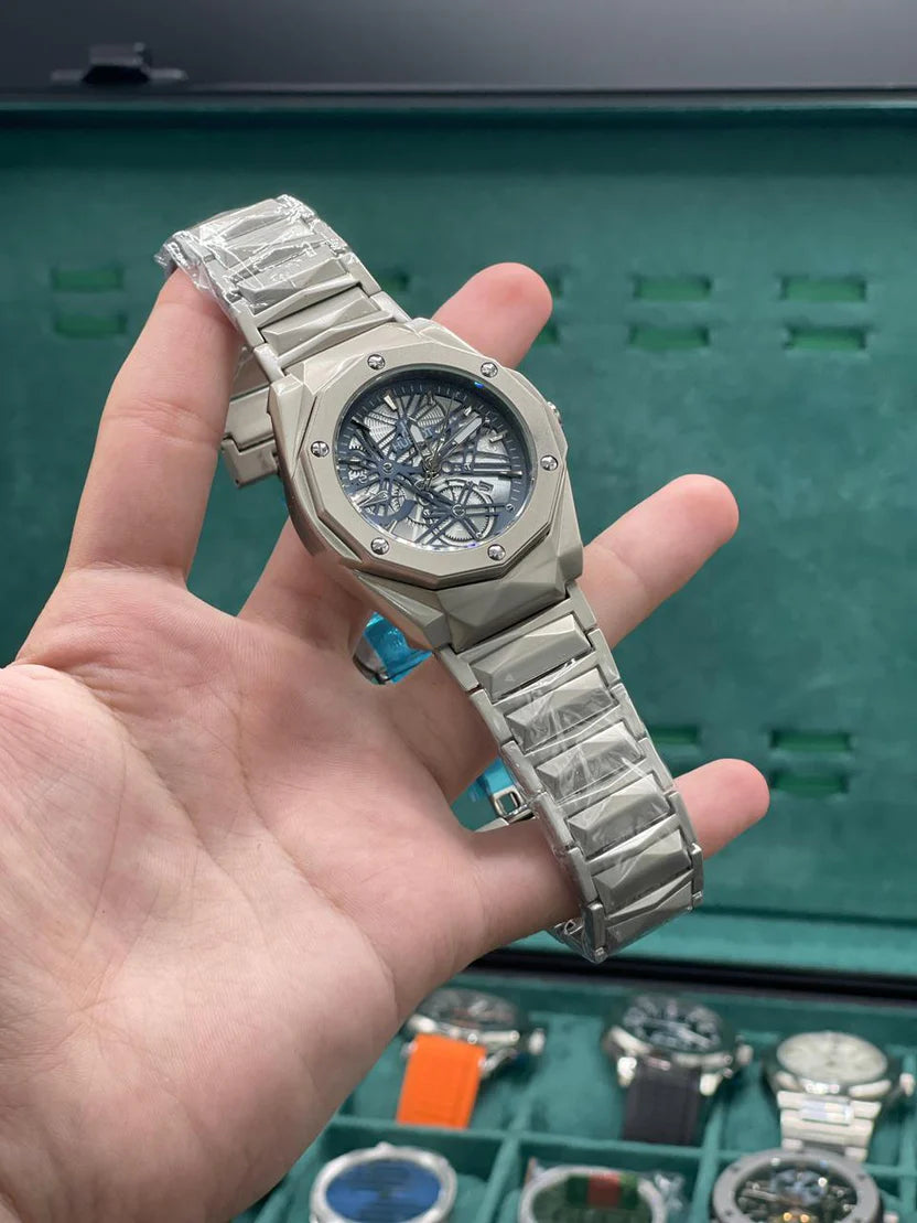 HB Silver Chain Blue Diamond Cut Dial Watch – Luxury Sport Edition