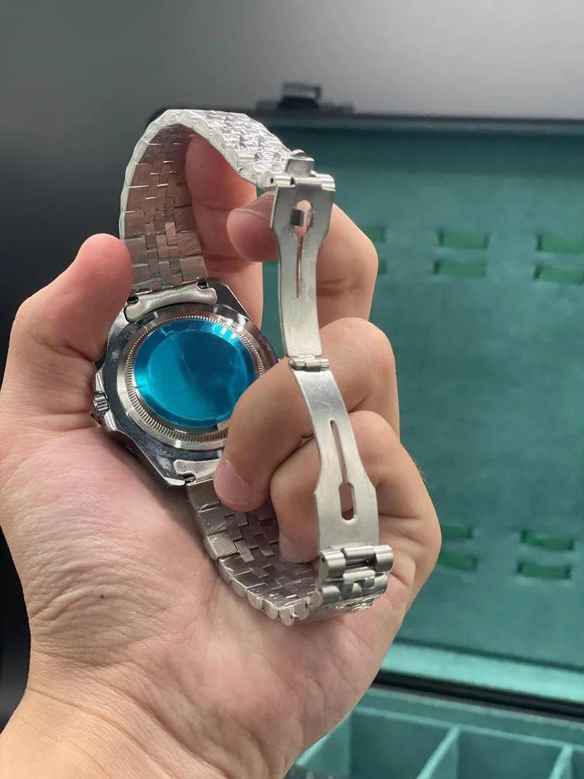 RLX Silver Chain With Black Dial Bruce Wayne Edition Quartz Watch
