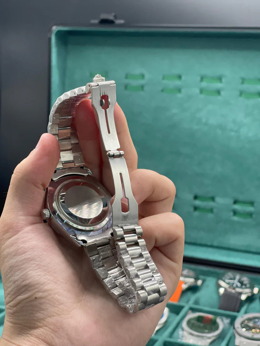 RLX Silver Chain With Stunning Blue Dial Watch